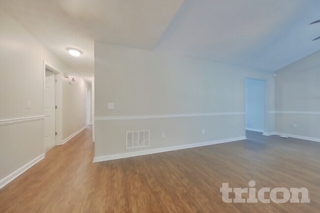 Building Photo - 1858 Hickory Creek Ct NW