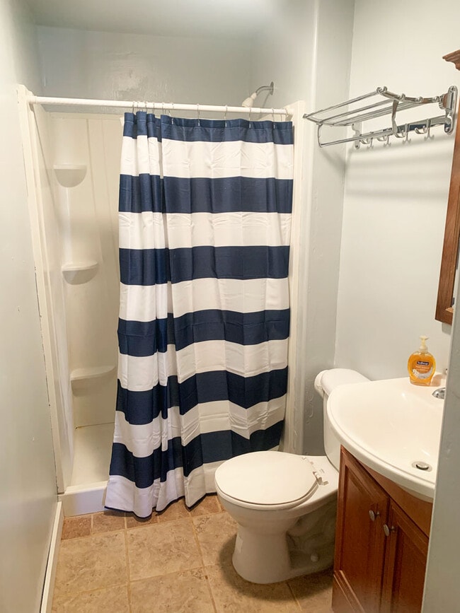 Bathroom - 318 N Monterey Ave