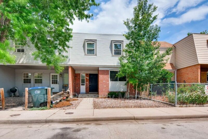 Foto principal - 11626 Grant St