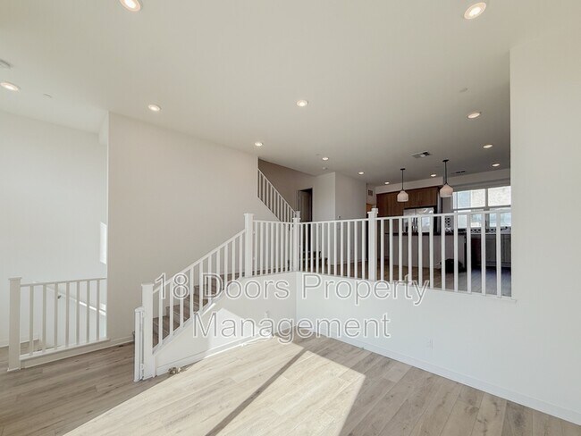 Foto del edificio - 10482 San Diego Mission Rd