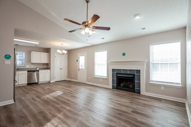 Building Photo - 6710 Rain Creek Way