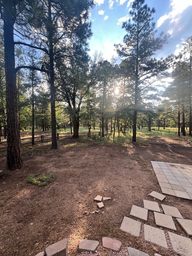 Building Photo - Rare Rental Opportunity in Continental Cou...