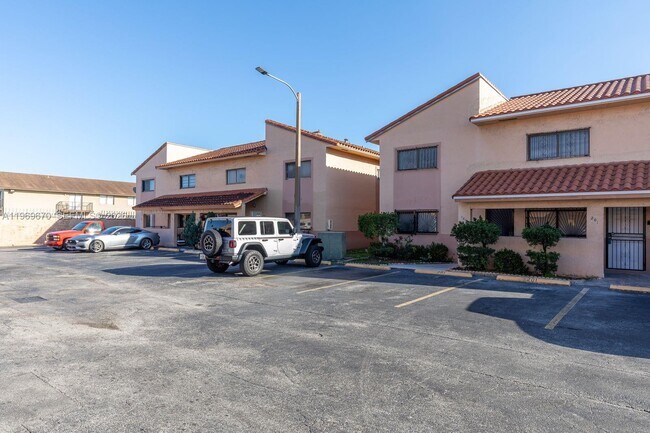 Foto del edificio - 7821 W 29th Way