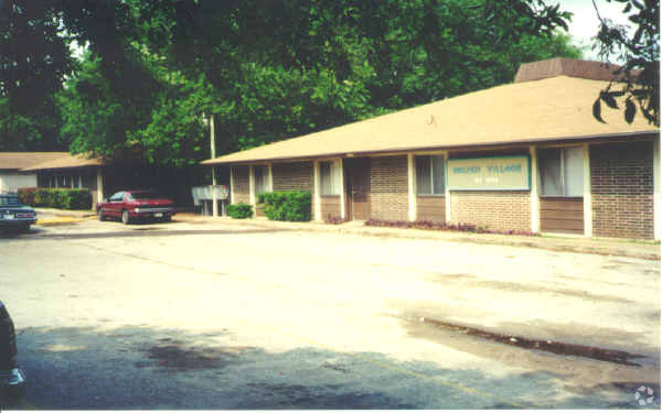 Building Photo - Walnut Village Fourplexes