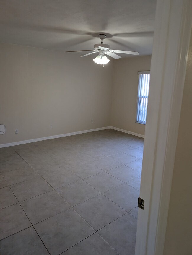 Foto del edificio - 36 Spring Meadows Dr