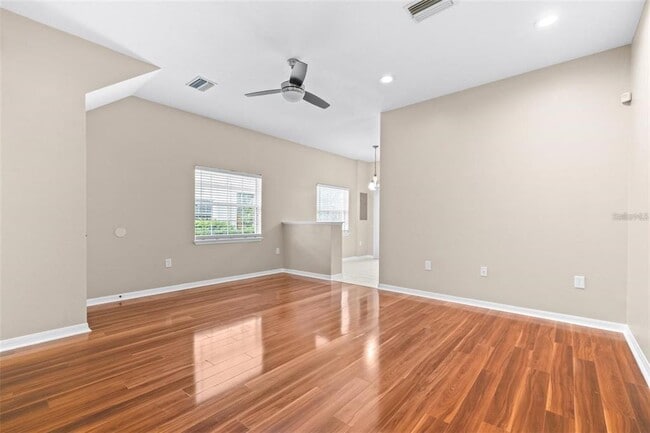 Building Photo - 2020 Greenwood Valley Dr
