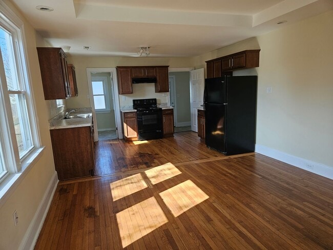 Foto del edificio - Adorable renovated 3 bedroom 2 full bath home