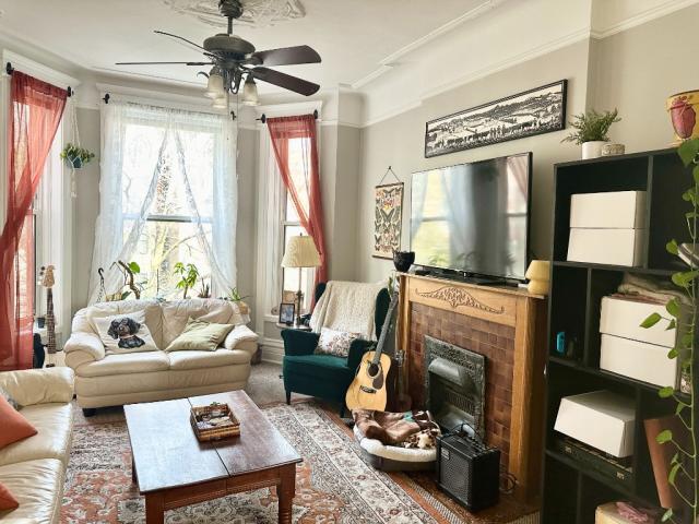 Foto del edificio - 3 bedroom in CHICAGO IL 60657
