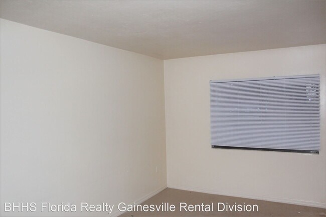Building Photo - 626-628 NW 13th Terrace