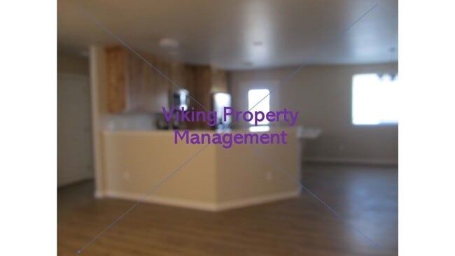 Building Photo - 1370 NW Breann Loop