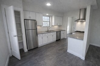 Building Photo - 5423 Grace Point Ln