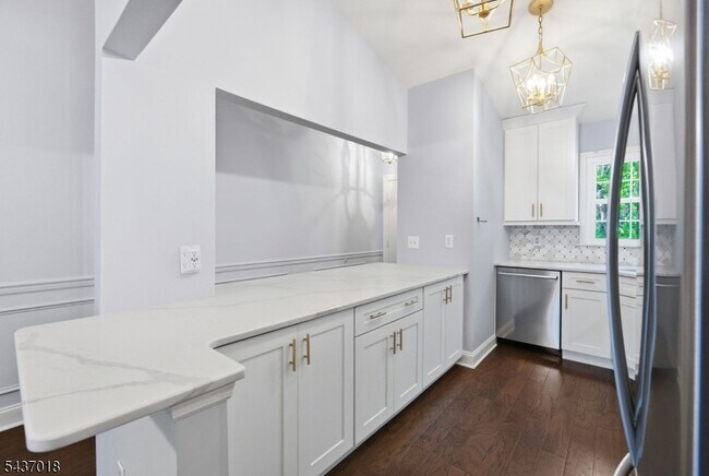 Foto del edificio - 130 Smithfield Ct