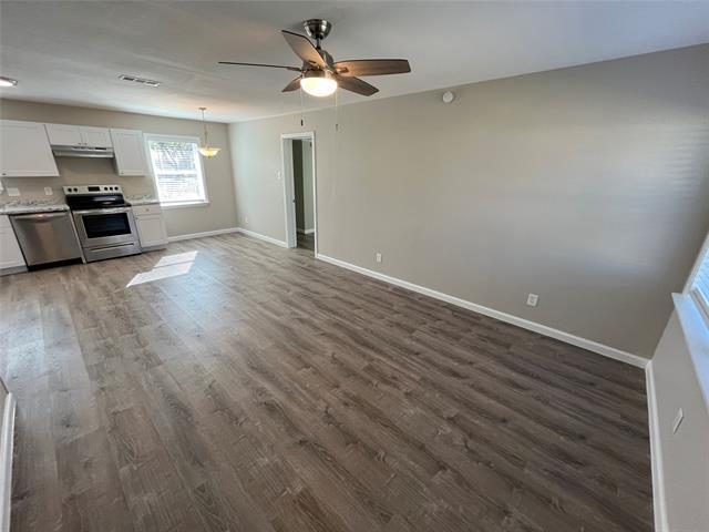 Building Photo - 2812 Blue Ridge Dr