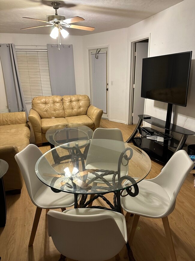 Foto del edificio - 4000 SW 23rd St
