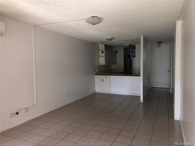 Building Photo - 4300 Waialae Ave