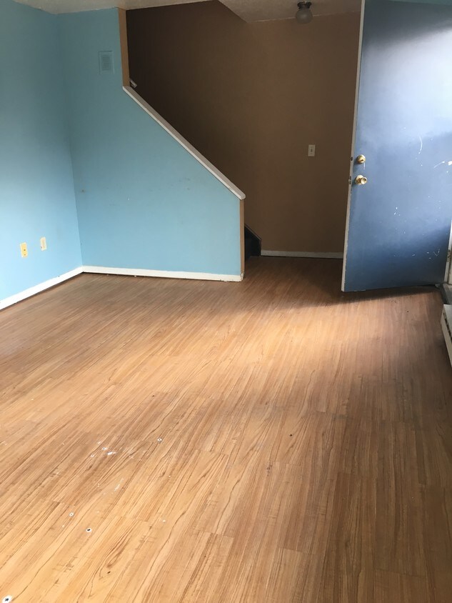 16 Wheeler St, Auburn, NY 13021 Townhome Rentals in Auburn NY