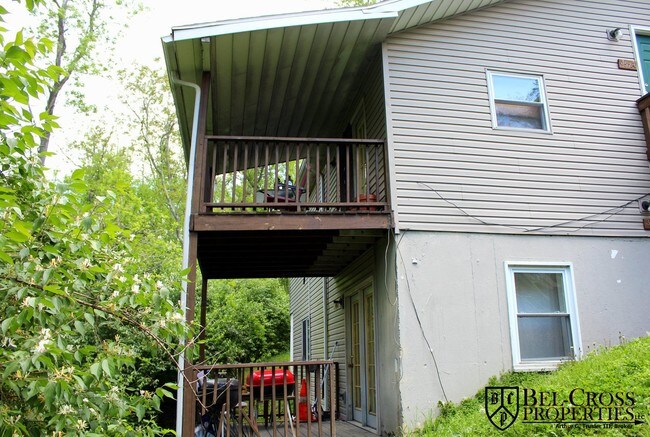 Foto del edificio - 357 Gilmore St