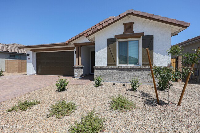 Building Photo - 14410 W Chama Dr
