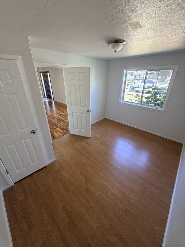 Foto del edificio - Beautifully Remodeled 3-Bedroom, 2-Bath Home