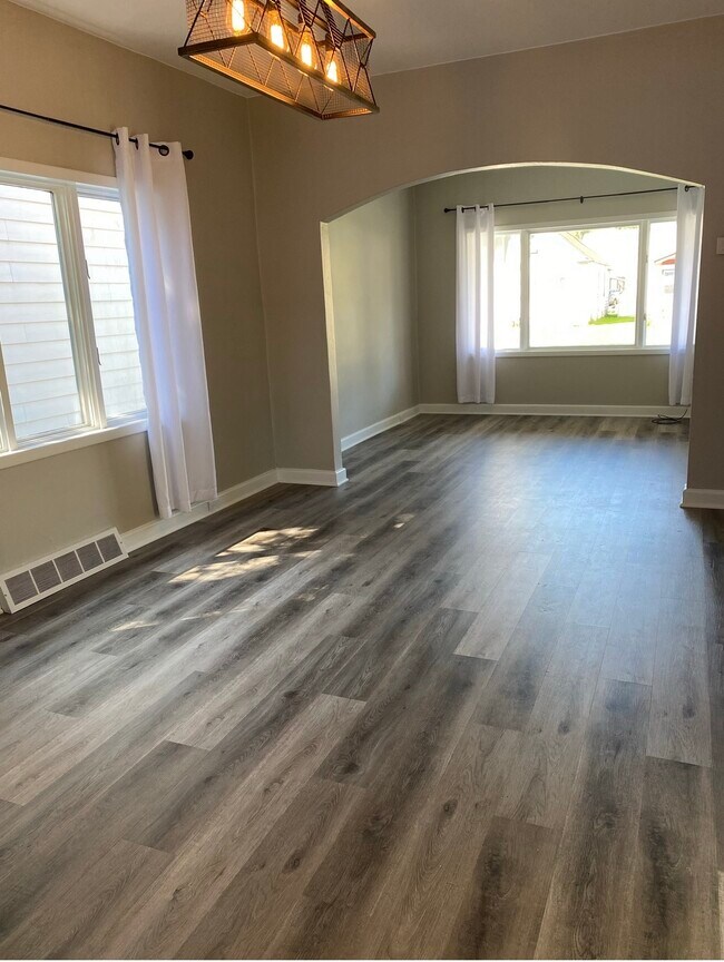 Foto del edificio - 3728 W 4th St