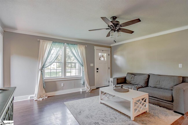 Foto del edificio - 113 S Hamilton St