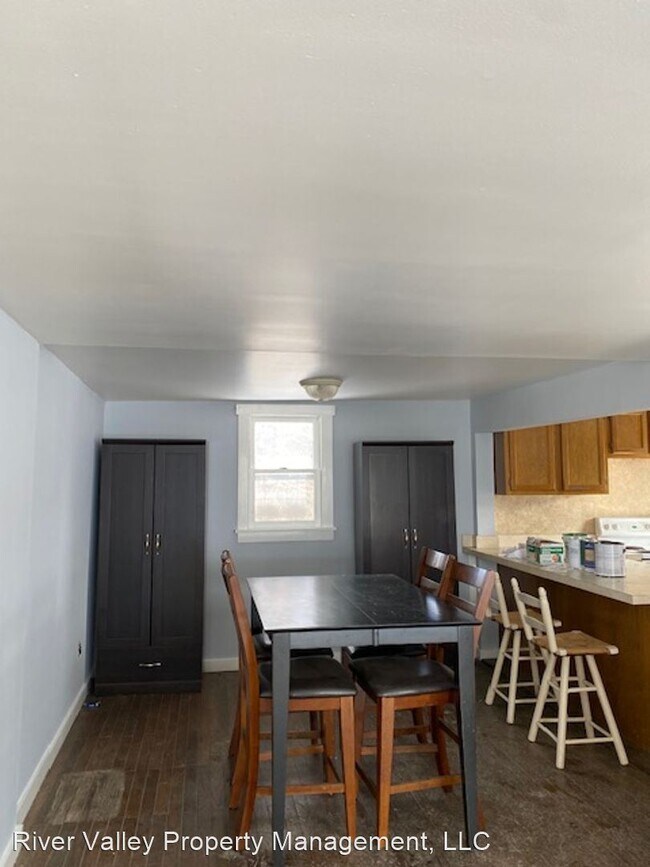 Foto del edificio - 3 br, 1 bath House - 494 County Rd