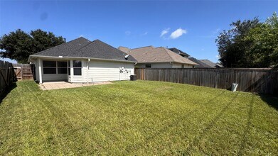Building Photo - 13002 Rose Landing Dr