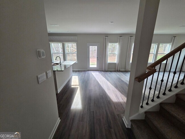 Foto del edificio - 167 Vly Oak Dr