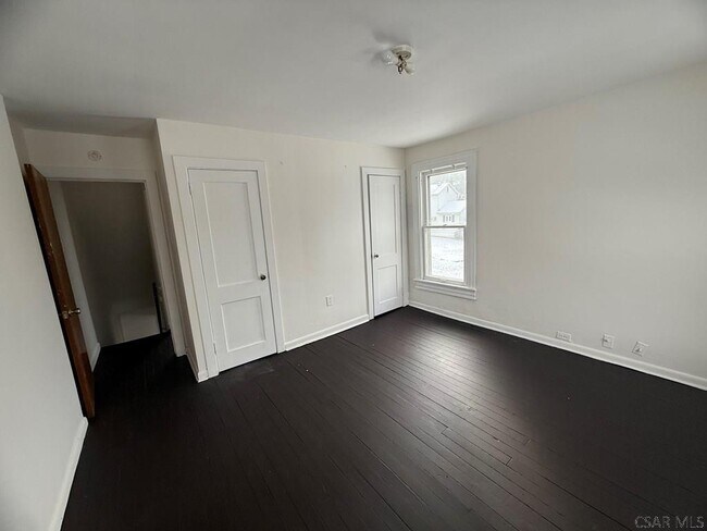 Foto del edificio - 85-87 Grass Ave