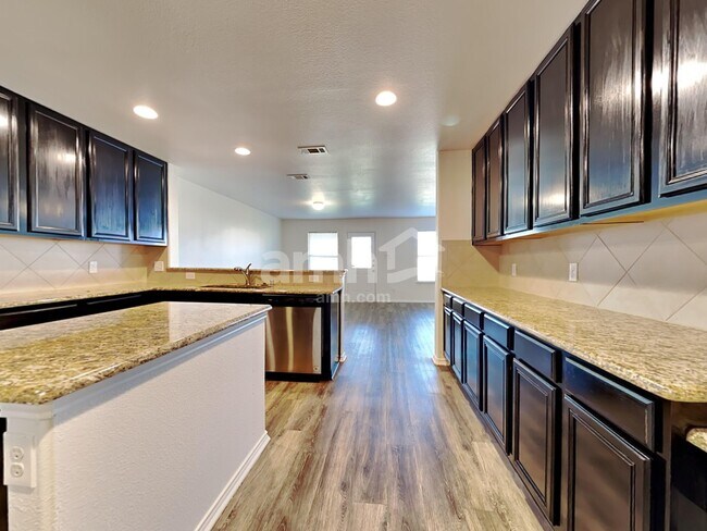 Building Photo - 9036 Yellow Cedar Trl