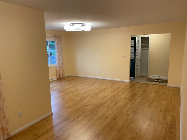 Foto del edificio - 12730 Cardinal Crest Dr
