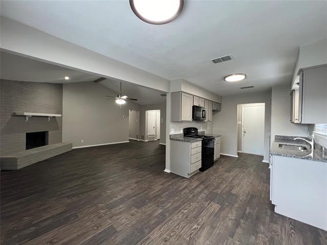 Foto del edificio - 709 Fair Meadows Dr