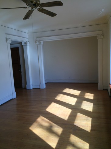 Foto del edificio - 434 W Roslyn Pl