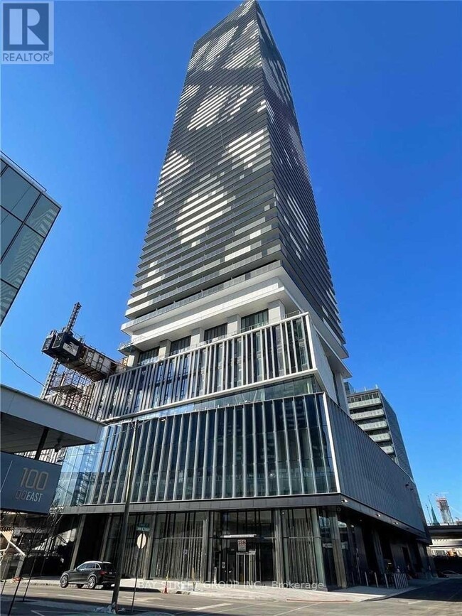 Building Photo - 138 Downes St