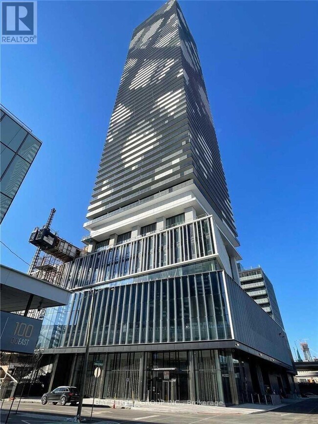 Photo du bâtiment - 138 Downes St