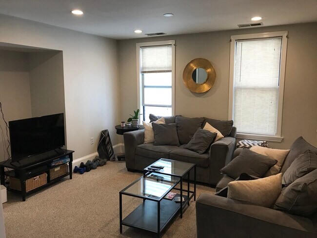 Foto del edificio - 190 I St