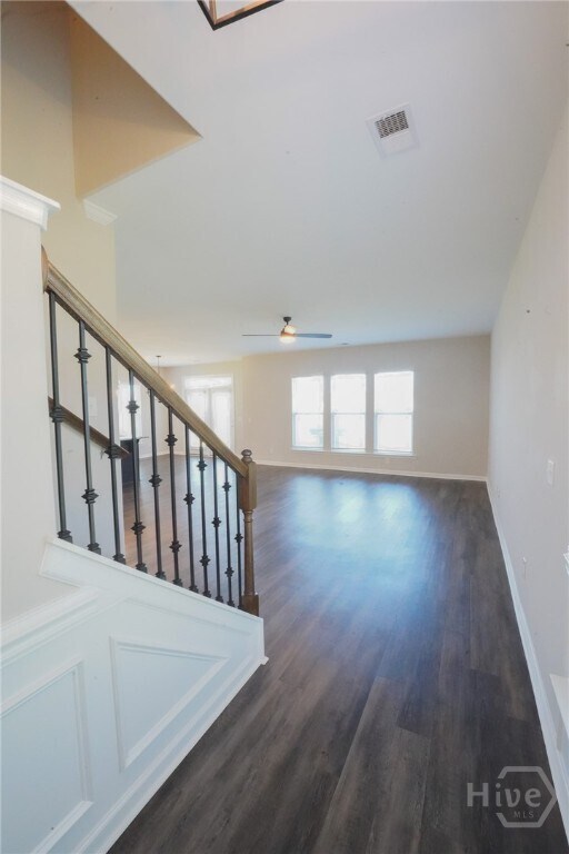 Foto del edificio - 165 Greyfield Cir