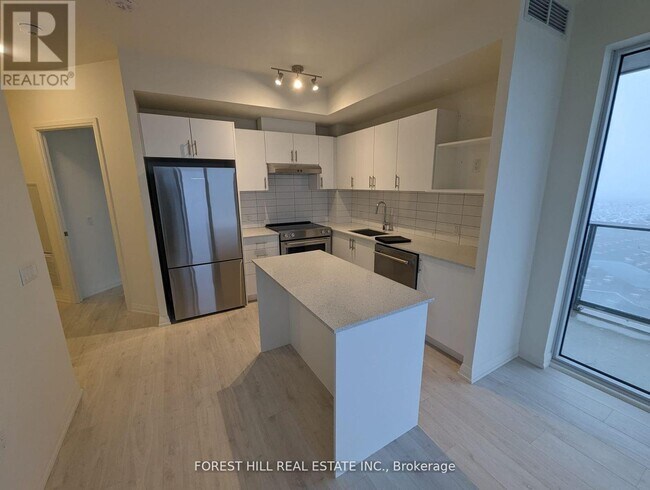 Photo du bâtiment - 9000-9000 Jane St
