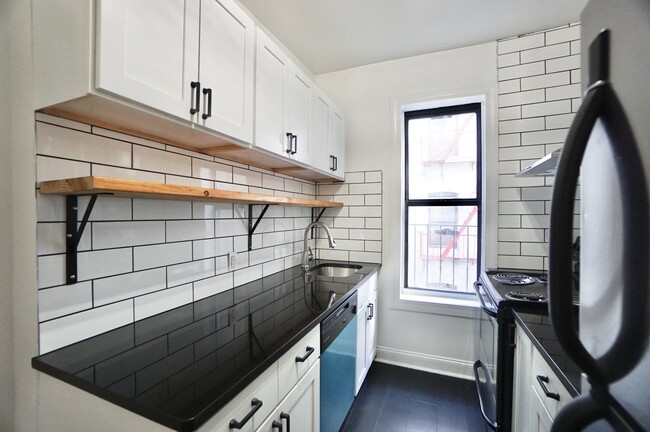 Building Photo - 534 W 147th St