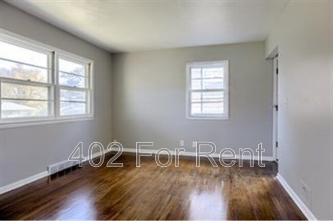 Foto del edificio - 5120 N 48th St