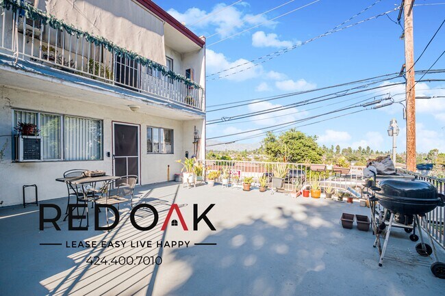 Foto del edificio - 2745 S Fremont Ave