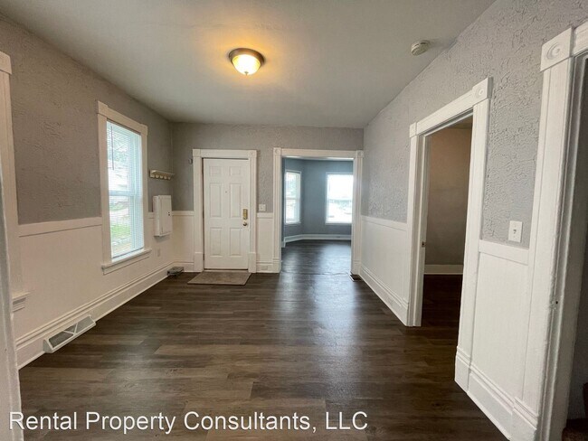 Building Photo - 2 br, 1 bath House - 1417 North NE