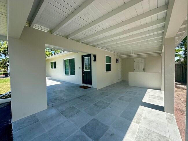 Foto del edificio - 284 SW 11th St