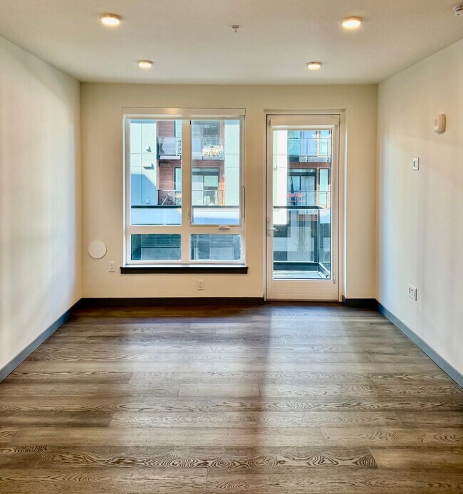 Foto del edificio - 11903 NE 128th St