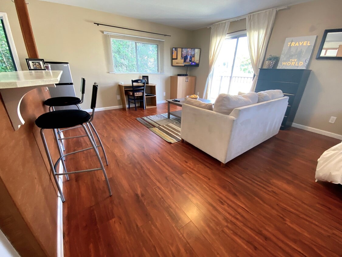 Foto principal - 713 N Mansfield Ave