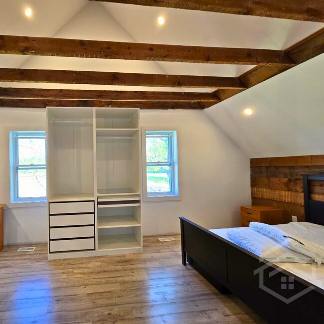 Photo du bâtiment - 3-Bedroom Available in Brownsville!!