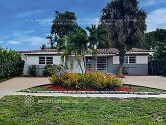 Building Photo - 1920 N 53rd Ave