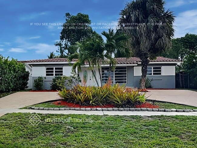 Building Photo - 1920 N 53rd Ave