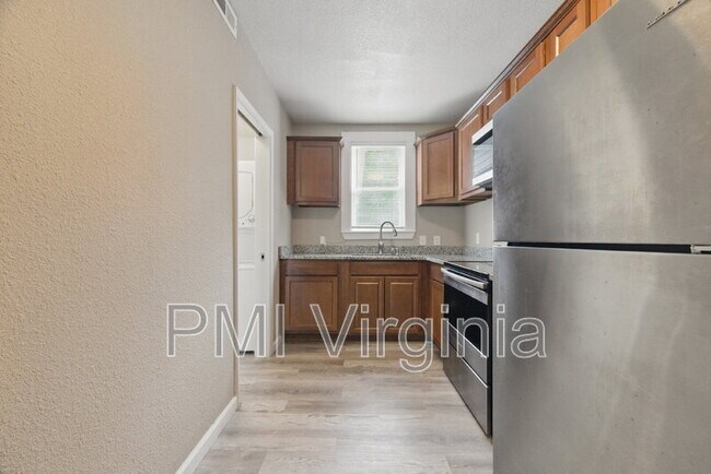 Foto del edificio - 1619 E Ocean View Ave