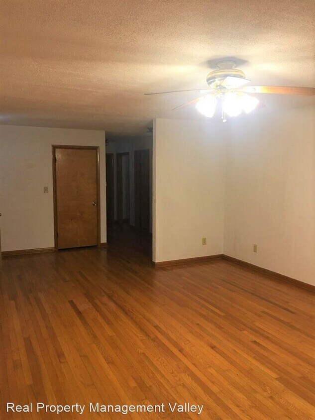Building Photo - 3 br, 1 bath House - 4351 Route 34 South